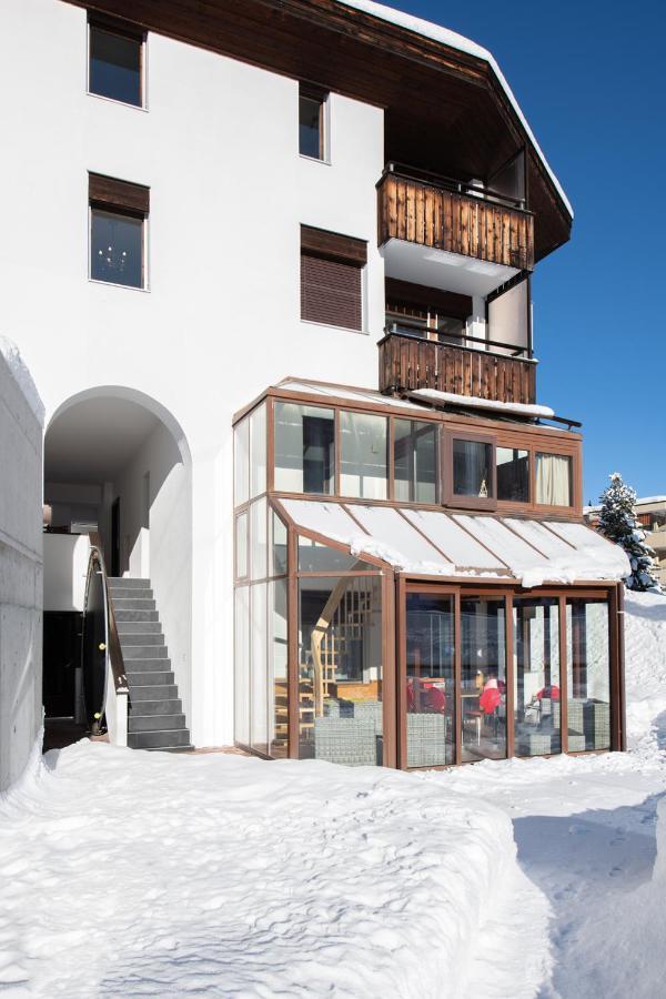 Agrimonia - 5,5-Zi Duplex Wohnung Bis 9 Personen Mit Eigenem Garten Давос Экстерьер фото
