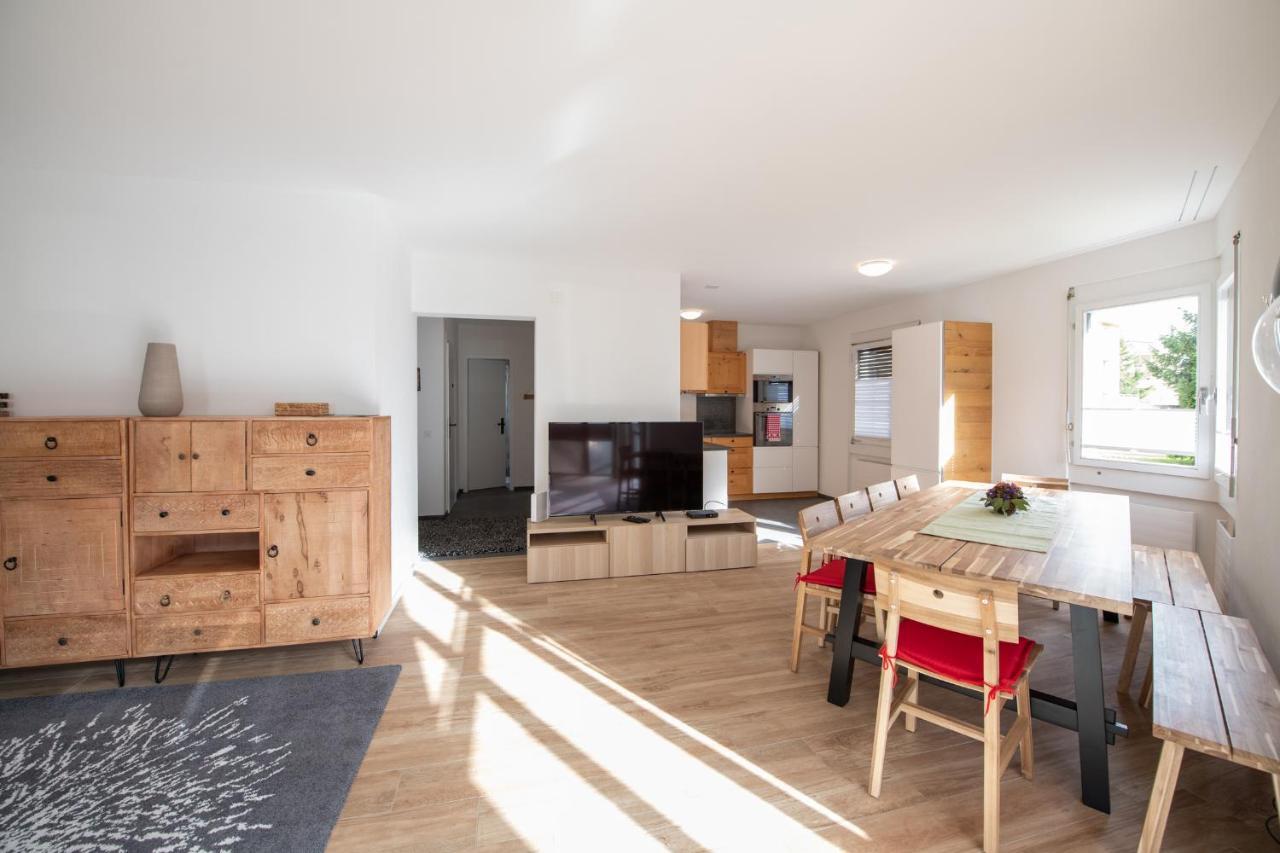 Agrimonia - 5,5-Zi Duplex Wohnung Bis 9 Personen Mit Eigenem Garten Давос Экстерьер фото