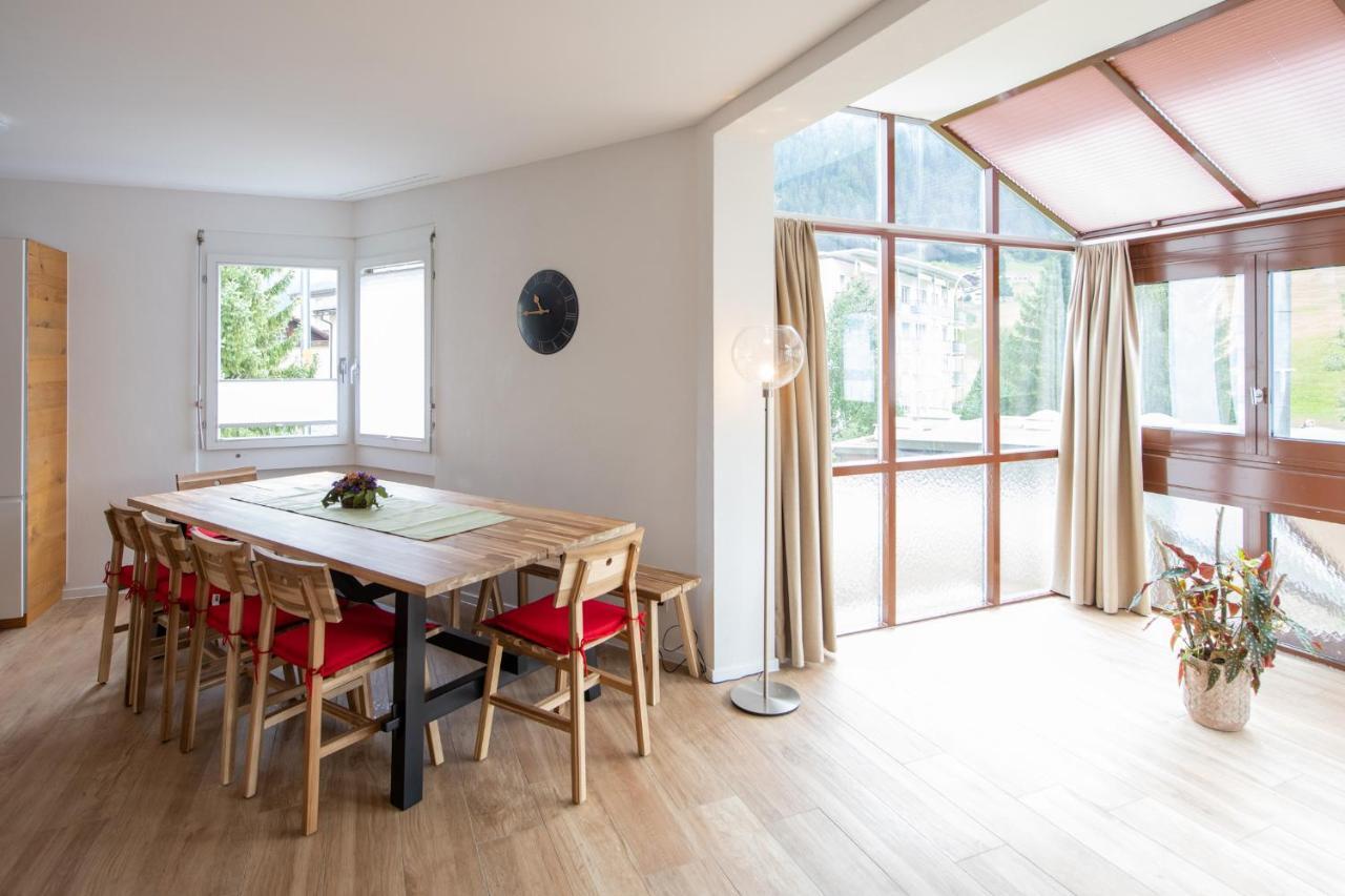 Agrimonia - 5,5-Zi Duplex Wohnung Bis 9 Personen Mit Eigenem Garten Давос Экстерьер фото